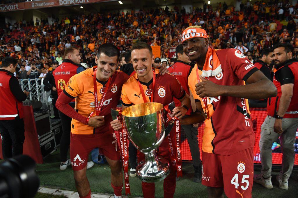 What ex-Arsenal and Wolves stars told Victor Osimhen after completing Galatasaray transfer