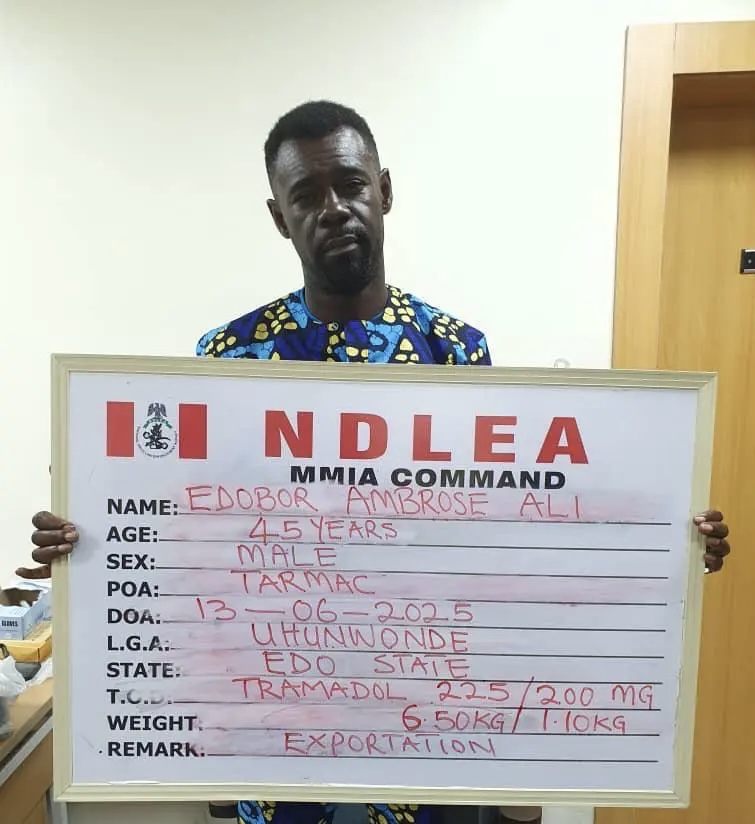 Iran-bound businessman nabbed at Port Harcourt airport for ingesting 53 cocaine wraps