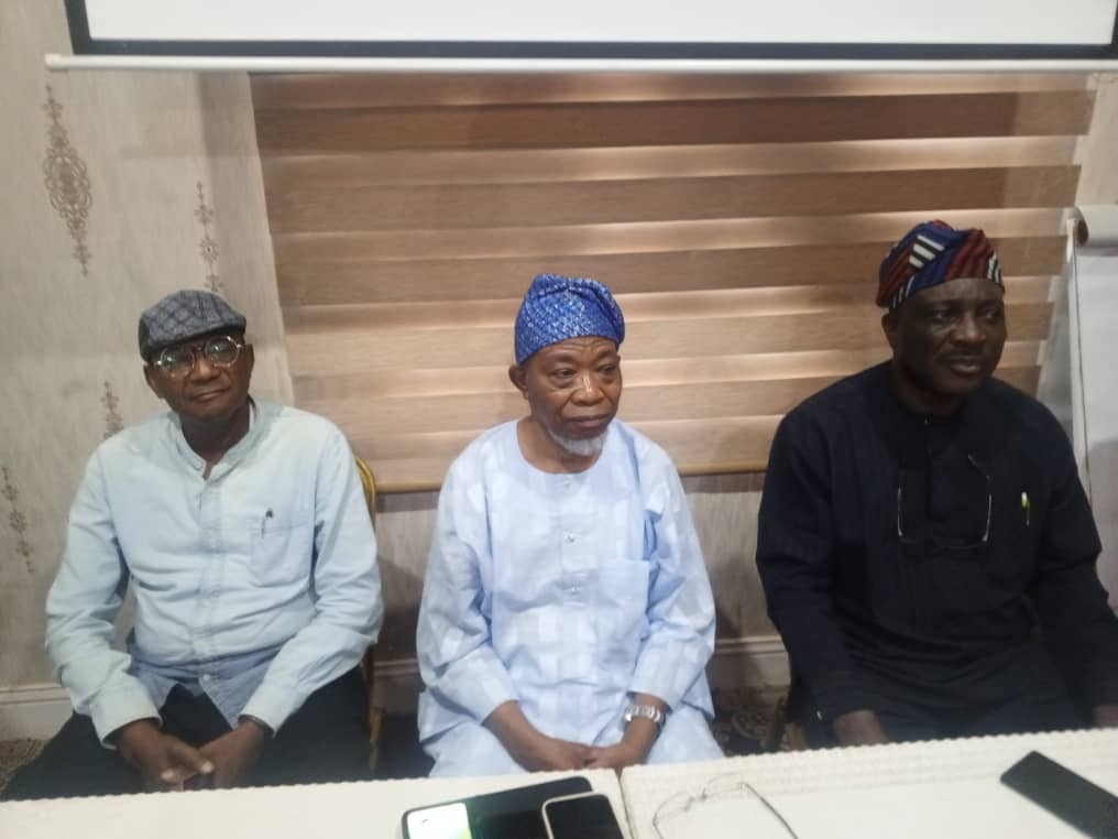 Aregbesola vows to unseat APC in 2027