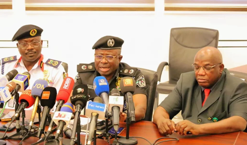 Police impound 675 vehicles, apprehend 273 beggars in FCT