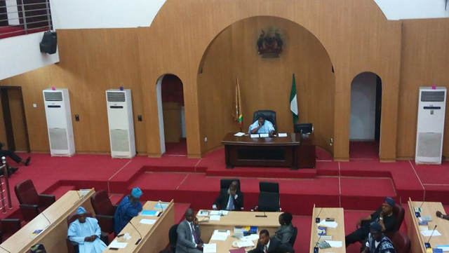 Zamfara Assembly member, PDP officials defect to APC