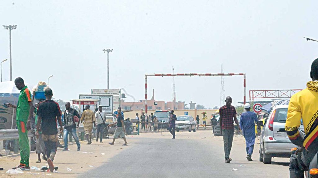 Immigration denies entry to 332 irregular migrants at Seme border