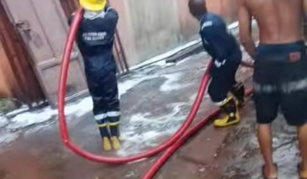 Fire razes shops in Anambra market at Nkwo Enugu-Ukwu