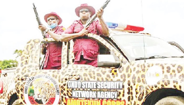 Ogun Amotekun arrests two suspected cultists in Ipokia