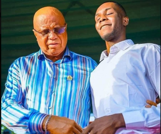 A’Ibom gov gifts home, studio to visually impaired singer