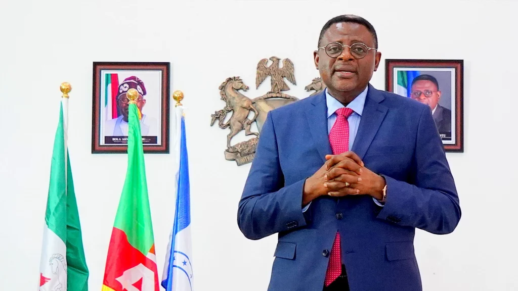 Gov Otu pledges more dividends of democracy