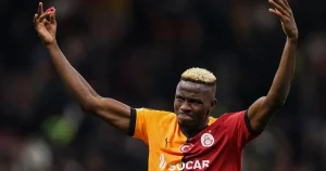 Galatasaray reject €125m offer for Victor Osimhen