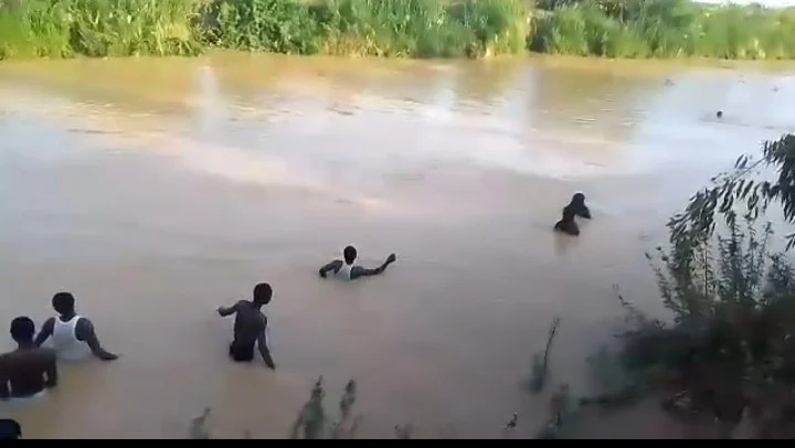 Six Dead, 34 Missing After Capsizing