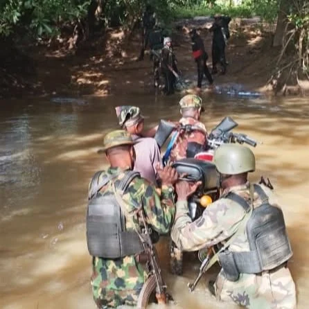 Soldiers Kill Terrorists, Rescue Victims