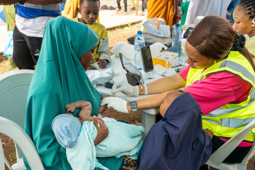 Rotary Club offers free healthcare service to Lagos mothers, children
