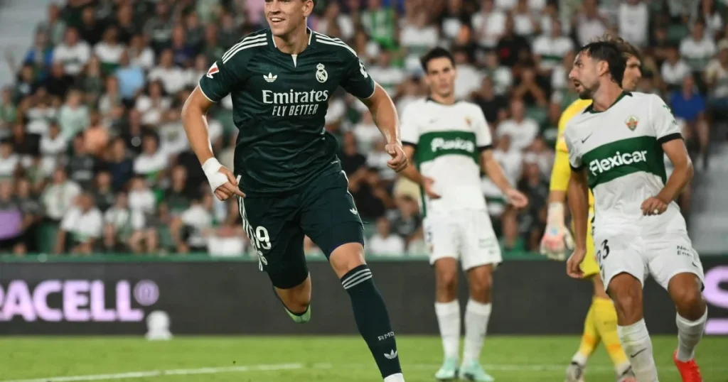 Espi saves Real Madrid with late winner at Elche