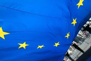 EU pushes Ukraine to focus on reforms to unlock funding