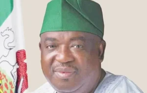 Plateau gov pardons 130 inmates