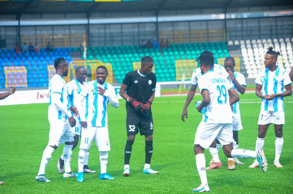 NPFL: Rivers United fall at Bendel, so can Rangers take the lead?